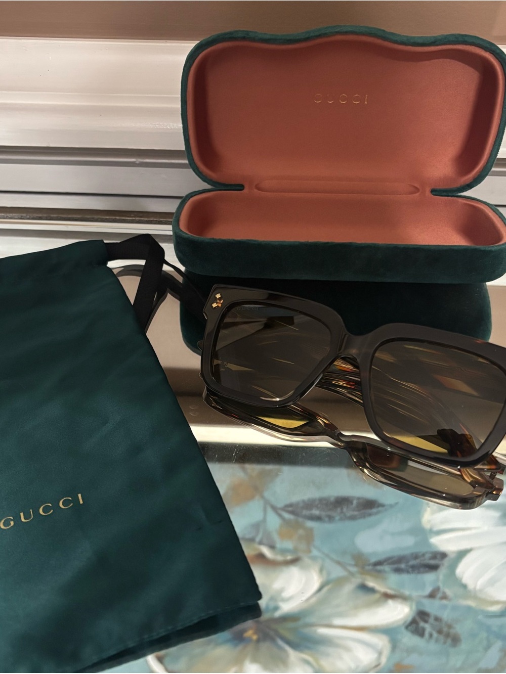 Gucci Women’s Tortoiseshell Sunglasses with Green Lenses - Picture 5 of 6